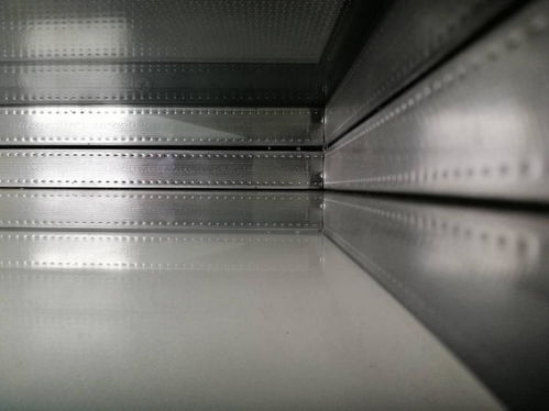 中空玻璃起雾的原因与预防全攻略 让门窗视野永保清晰